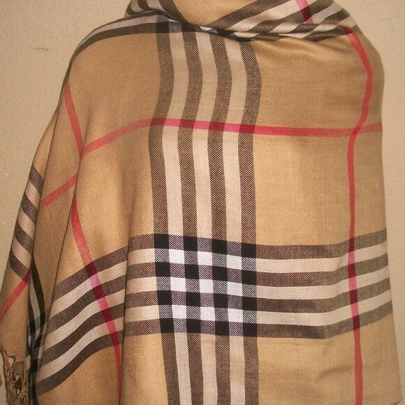 Very Large (76"X29") Unbranded Fringed Plaid Multi-Use Scarf -Shawl - Muffler - Picture 1 of 5